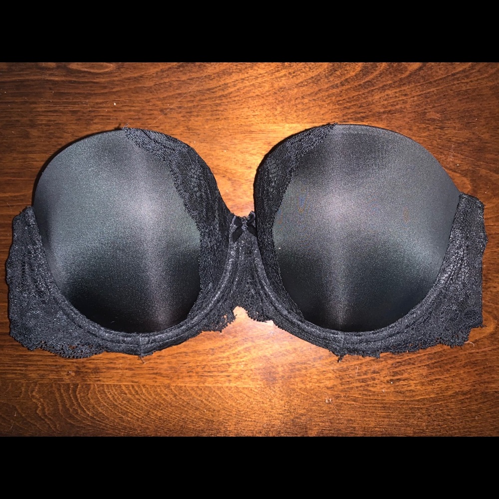 VS Strapless Bra